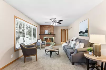 10833 Toledo Avenue S, Bloomington, MN 55437 - Photo 4