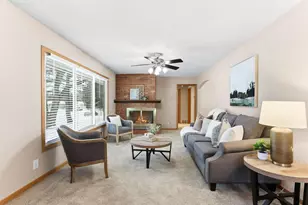 10833 Toledo Ave S, Bloomington, MN 55437 - Photo 4