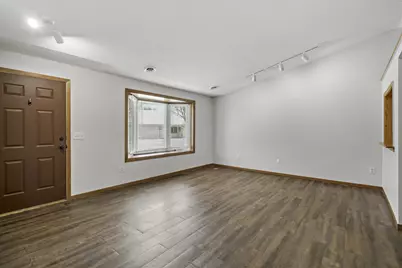 3650 Gershwin Lane N, Oakdale, MN 55128 - Photo 8