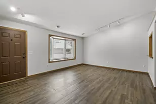 3650 Gershwin Ln N, Oakdale, MN 55128 - Photo 8