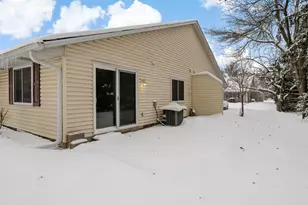 3650 Gershwin Ln N, Oakdale, MN 55128 - Photo 20