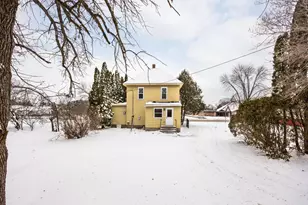 1205 N Nokomis, Alexandria, MN 56308 - Photo 2