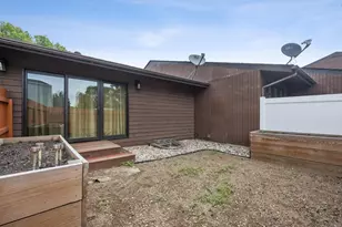 2318 15th St S, Fargo,  58103 - Photo 30