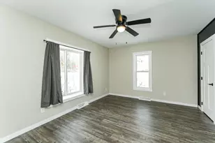 208 3rd Ave NW, Kasson, MN 55944 - Photo 8