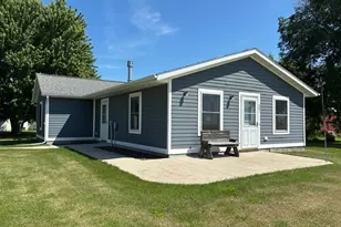 401 Joe Horachek St E, Goodridge, MN 56725 - Photo 2