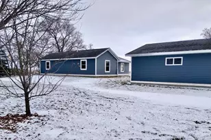 401 Joe Horachek St E, Goodridge, MN 56725 - Photo 2
