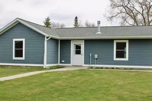401 Joe Horachek St E, Goodridge, MN 56725 - Photo 2