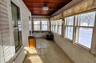 521 Washington Ave, Holland, MN 56139 - Photo 4