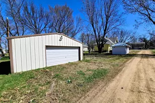 521 Washington Ave, Holland, MN 56139 - Photo 52
