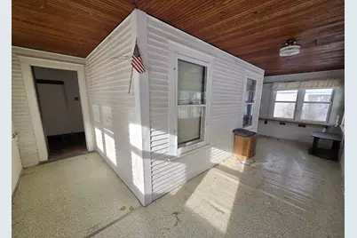 521 Washington Avenue, Holland, MN 56139 - Photo 6