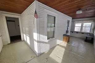 521 Washington Ave, Holland, MN 56139 - Photo 6