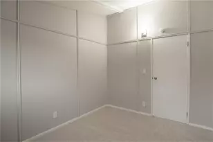 19115 Homestead Cir, Eden Prairie, MN 55346 - Photo 10