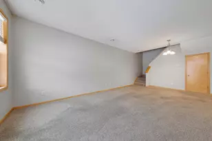 1556 Independence Dr, Northfield, MN 55057 - Photo 6