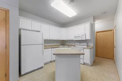 1556 Independence Drive #202, Northfield, MN 55057 - Photo 12