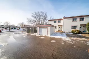 907 40th St NW, Rochester, MN 55901 - Photo 48