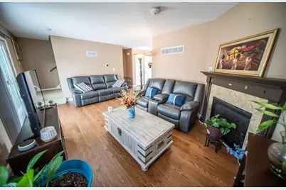 907 40th Street NW, Rochester, MN 55901 - Photo 8