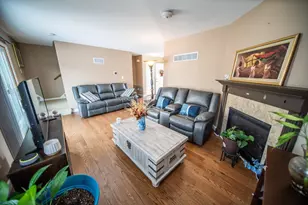 907 40th St NW, Rochester, MN 55901 - Photo 8