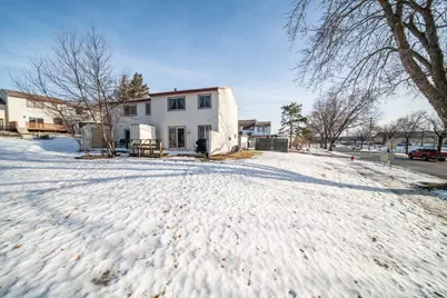 907 40th Street NW, Rochester, MN 55901 - Photo 40