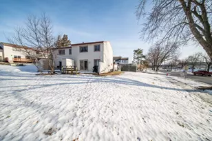 907 40th St NW, Rochester, MN 55901 - Photo 40