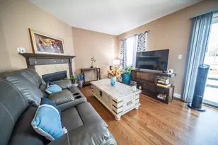 907 40th St NW, Rochester, MN 55901 - Photo 4