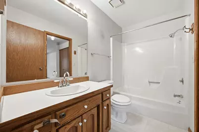 22 Fremont Drive S, Fargo,  58103 - Photo 18