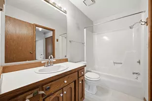 22 Fremont Dr S, Fargo,  58103 - Photo 18