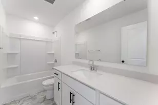 5431 Queens Dr NW, Rochester, MN 55901 - Photo 18