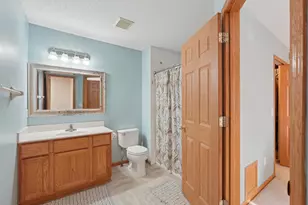 3824 Vermilion Ct S, Eagan, MN 55122 - Photo 12