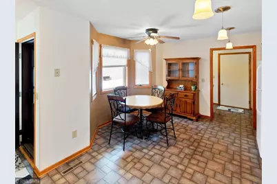 1928 Vierling Drive E, Shakopee, MN 55379 - Photo 8