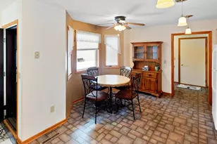 1928 Vierling Dr E, Shakopee, MN 55379 - Photo 8