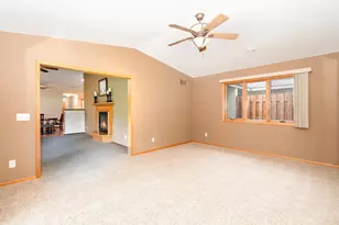 220 6th St NE, Montgomery, MN 56069 - Photo 6