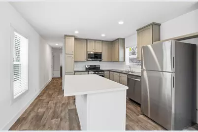 1267 Onondaga Street NE, Fridley, MN 55432 - Photo 2