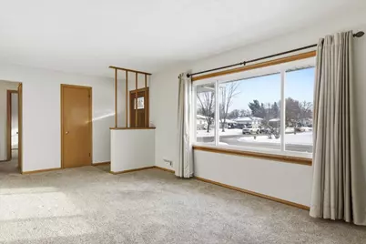 4500 Woodbine Lane N, Brooklyn Center, MN 55429 - Photo 8