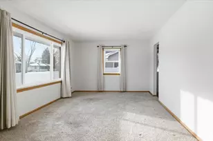 4500 Woodbine Ln N, Brooklyn Center, MN 55429 - Photo 6