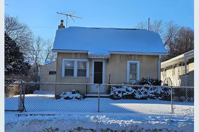 136 15th Avenue S, South Saint Paul, MN 55075 - Photo 1