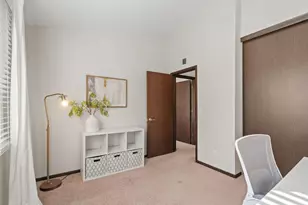 2670 Oxford St N, Roseville, MN 55113 - Photo 16