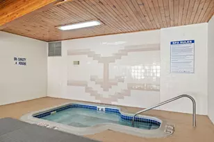 2670 Oxford St N, Roseville, MN 55113 - Photo 24