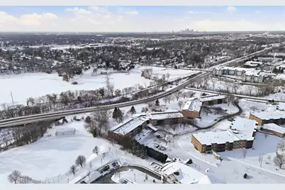 2670 Oxford Street N #242, Roseville, MN 55113 - Photo 40