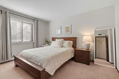 2670 Oxford Street N #242, Roseville, MN 55113 - Photo 12