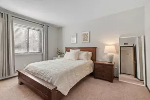 2670 Oxford St N, Roseville, MN 55113 - Photo 12