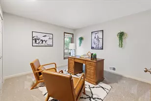 16101 Hilltop Rd, Eden Prairie, MN 55347 - Photo 10