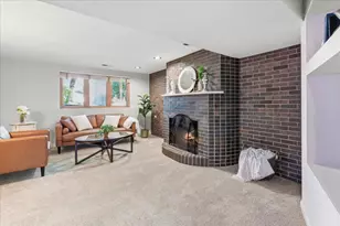 16101 Hilltop Rd, Eden Prairie, MN 55347 - Photo 18