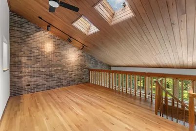 16101 Hilltop Road, Eden Prairie, MN 55347 - Photo 14