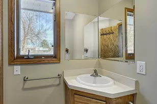 7864 Penn Ave N, Brooklyn Park, MN 55444 - Photo 12