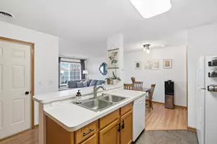 6240 158th St W, Apple Valley, MN 55124 - Photo 14