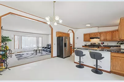 401 2nd Street NE, Dodge Center, MN 55927 - Photo 6