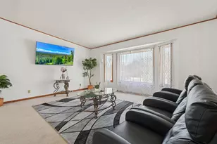 401 2nd St NE, Dodge Center, MN 55927 - Photo 12