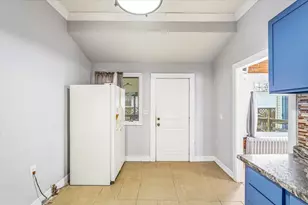 829 Lawson Ave E, Saint Paul, MN 55106 - Photo 16