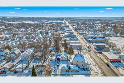 829 Lawson Avenue E, Saint Paul, MN 55106 - Photo 34