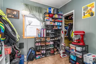 1221 Knight Ave N, Thief River Falls, MN 56701 - Photo 10